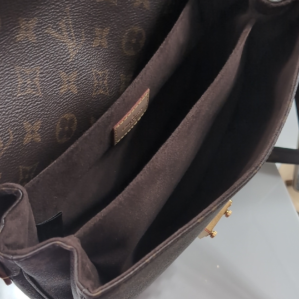 Louis Vuitton Dark Brown Monogram Messenger Bag - Picture 6 of 13
